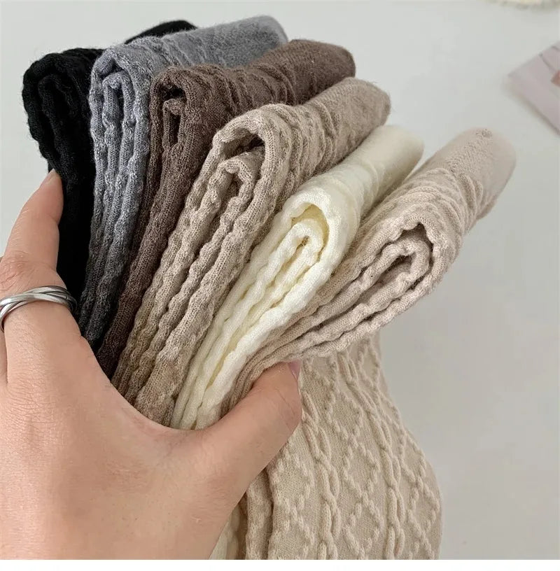LuWe Cozy Cable Knit Socks