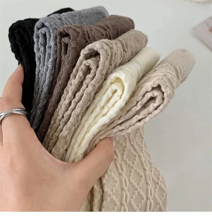 LuWe Cozy Cable Knit Socks
