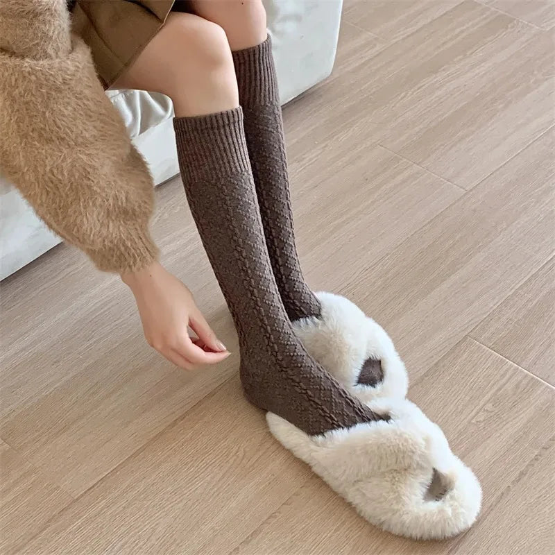 LuWe Cozy Cable Knit Socks