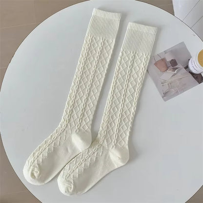 LuWe Cozy Cable Knit Socks