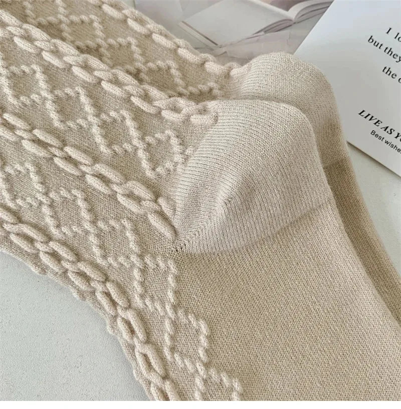 LuWe Cozy Cable Knit Socks